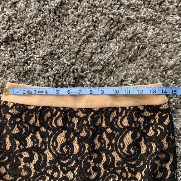 FINAL PRICE! Ann Taylor LOFT skirt - Picture 4 of 7